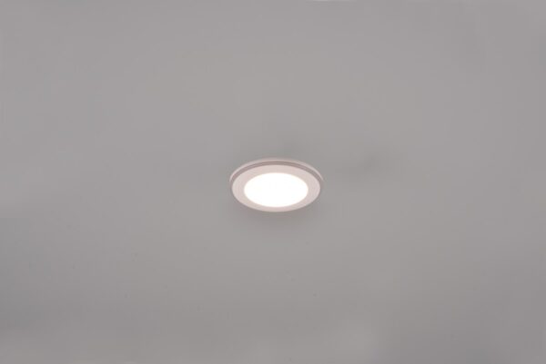 Trio 653610131 Argus LED Bodové svítidlo | RGB | Teplá bílá | 4W | Bílá