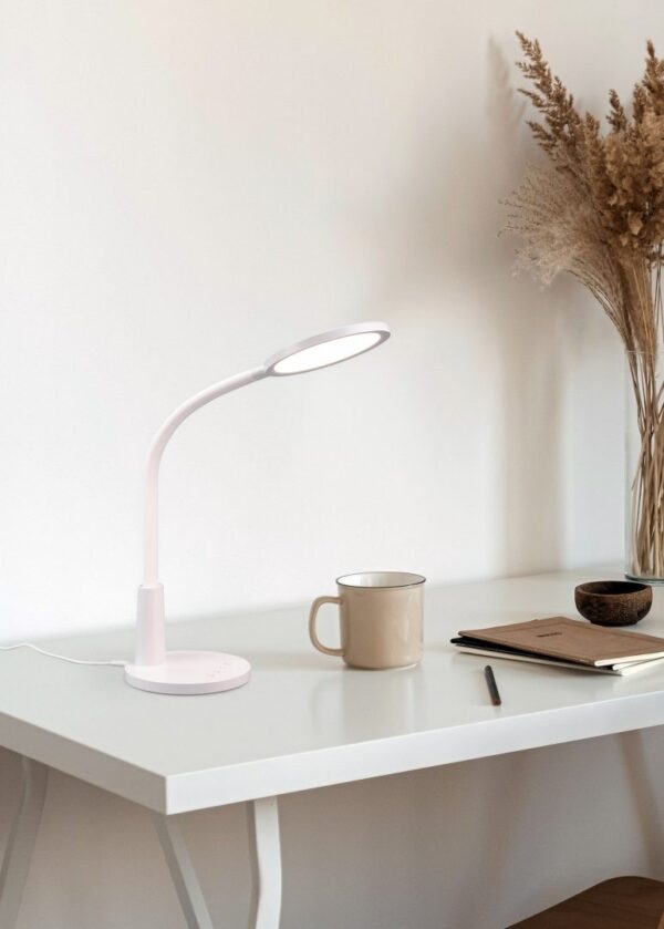 Trio R52671101 Sally LED Dotyková stolní lampa | Přírodní bílá | 8,4W | Bílá