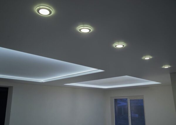 Trio 653610106 Argus LED Bodové svítidlo | RGB | Teplá bílá | 4W | Chrom | Kov