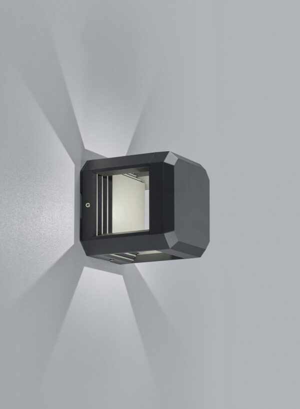 Trio 222360142 Logone LED venkovní svítidlo | Teplá bílá | 11W | Černá