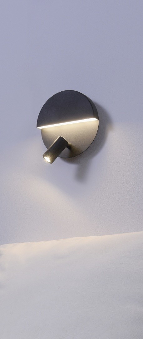 Trio 222370232 Mario LED nástěnní svítidlo | Teplá bílá | 6W | Černá