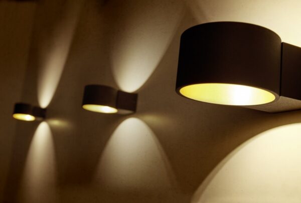Trio 223410132 Lacapo LED nástěnní svítidlo | Teplá bílá | 4W | Černá
