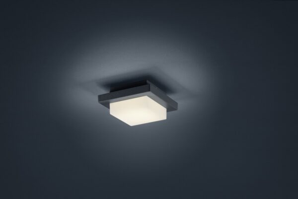 Trio 228960142 Hondo LED Nástěnné venkovní světlo | Teplá bílá | 4W | Černá