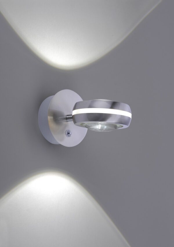 Trio 255410207 Vista LED Nástěnní svítidlo s ovladačem | RGB | Variabilní | 2x4W | Kov | Nikl