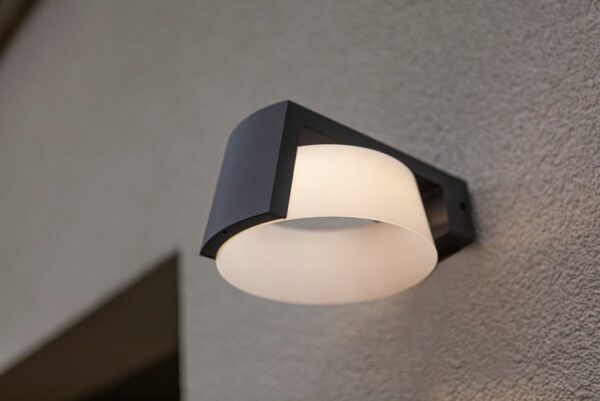 Lutec 5206001118 Moon LED Nástěnné venkovní světlo | Teplá a přírodní bílá | Šedá | 11,1W | 3000 - 4000 K
