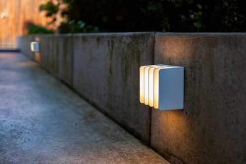 Lutec 5289401469 Gridy LED Nástěnné venkovní světlo | Teplá bílá | Bílá | 14,5W | 3000 K