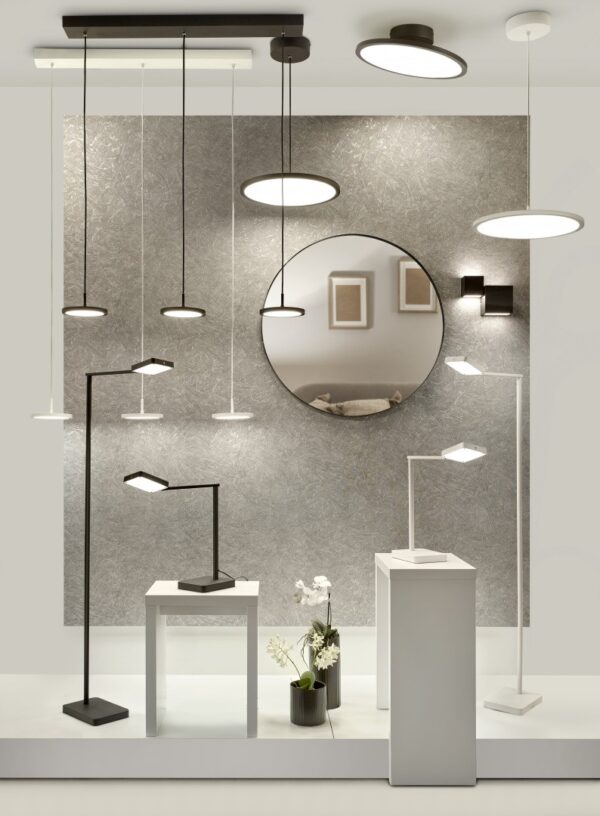 Trio 570310131 Pavia LED Stmívatelná lampička | Variabilní | 12W | Bílá
