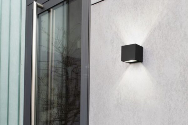 Lutec 5189125012 Gemini LED Nástěnné venkovní světlo | Teplá bílá | Černá | 9W  | 3000 K