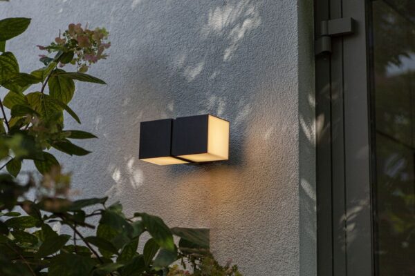 Lutec 5193801012 Cuba LED Nástěnné venkovní světlo | Teplá bílá | Černá | 24,4W | 3000 K