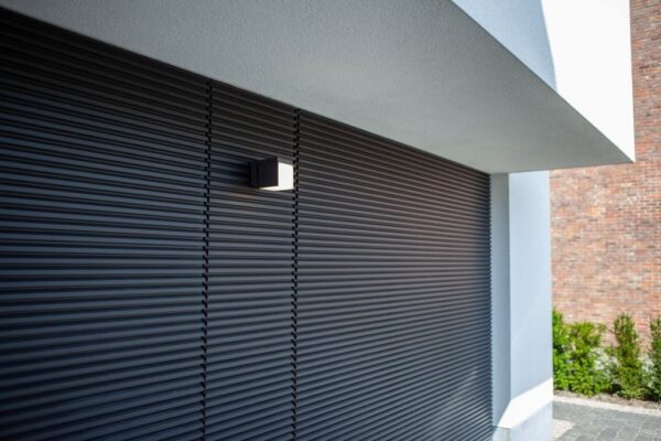 Lutec 5193803012 Cuba LED Nástěnné venkovní světlo | Teplá bílá | Černá | 12,2W | 3000 K