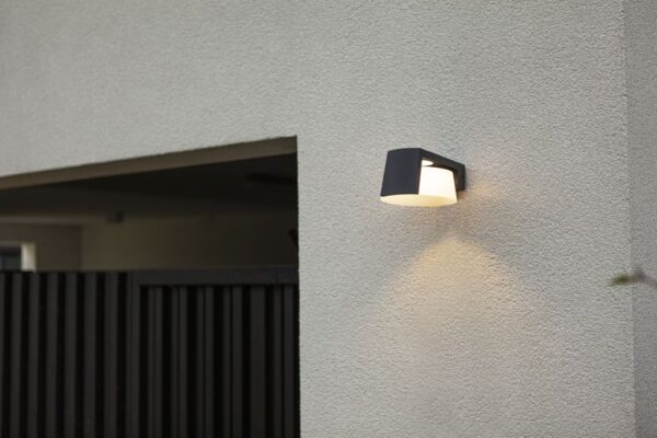 Lutec 5206001118 Moon LED Nástěnné venkovní světlo | Teplá a přírodní bílá | Šedá | 11,1W | 3000 - 4000 K