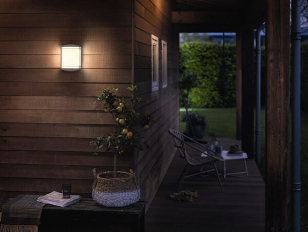 Philips 17320/31/P3 Antelope LED Nástěnné venkovní světlo | Přírodní bílá | 6W | Bílá