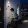 Philips 17395/93/P0 LED Nástěnné venkovní světlo | Teplá bílá |  12 W