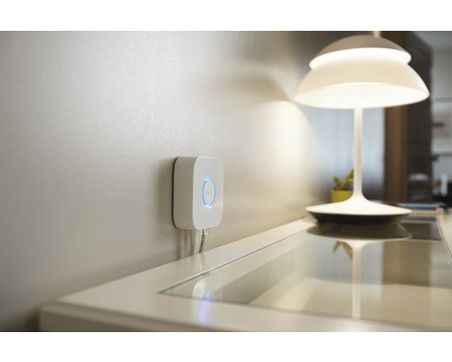 Philips Hue 8719514342620 ovladač Hue Bridge 2.0 - bílá