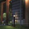 Philips 16467/93/16 Stock LED Zahradní sloupkové světlo | Teplá bílá | 6W | Černá
