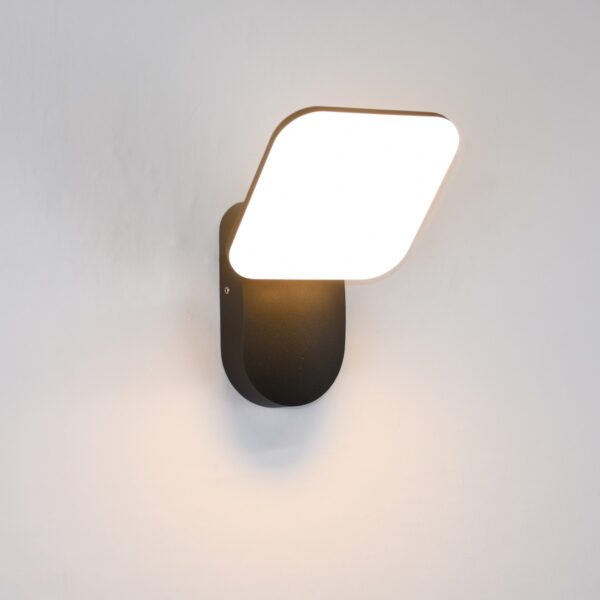 Italux 5902854535187 LED Nástěnné venkovní světlo | Teplá bílá | 12W | Černá