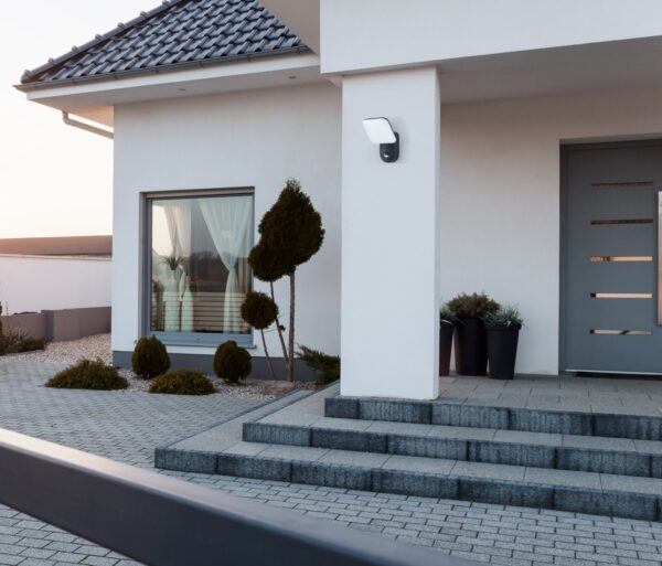 Italux 5902854535217 LED Nástěnné venkovní světlo | Přírodní bílá | 12W | Černá