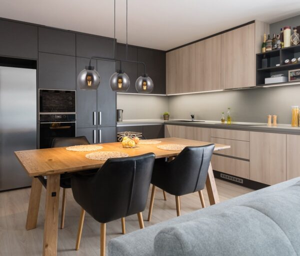 Italux 5902854532360 Lustr | E27 | Černá