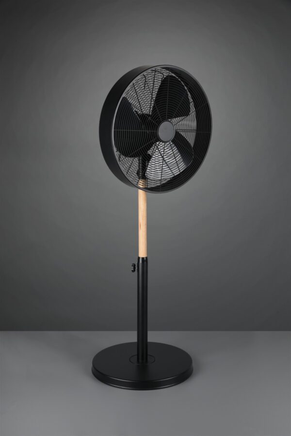 Trio R034-32 Stojací lampa