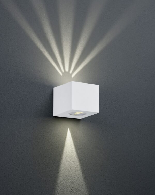 Trio R28222631 Cordoba LED Nástěnné venkovní světlo | Teplá bílá | 2x2W | Bílá