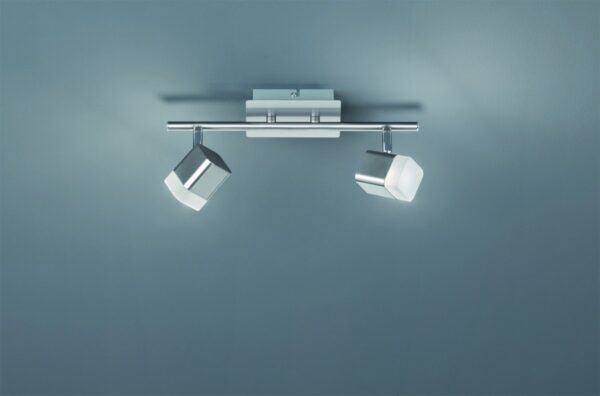 Trio R82152107 Roubaix LED bodové svítidlo | Teplá bílá | 2x4W | Kov | Nikl