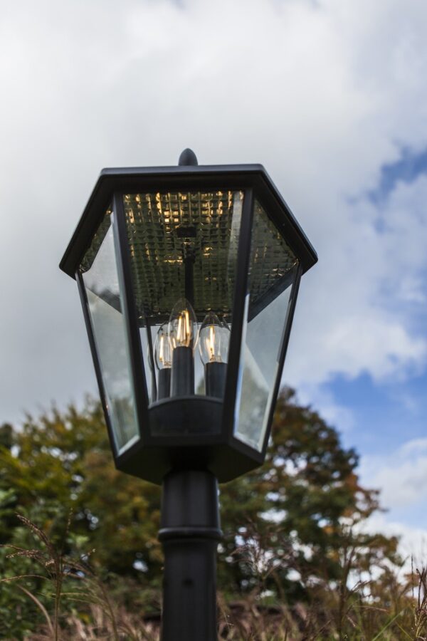 Lutec 6951301189 London LED stojací lampa | Teplá bílá | 6W | Barevný kov | Bronz