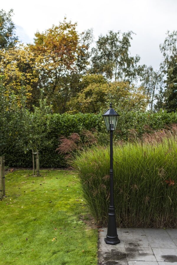 Lutec 6951301189 London LED stojací lampa | Teplá bílá | 6W | Barevný kov | Bronz