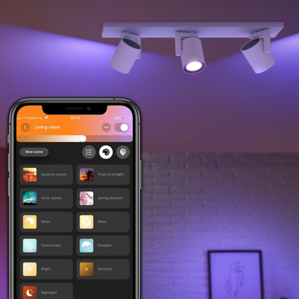 Philips Hue 50623/31/P7 Smart LED bodové svítidlo | RGB | Variabilní | Bílá | 3x5,7W