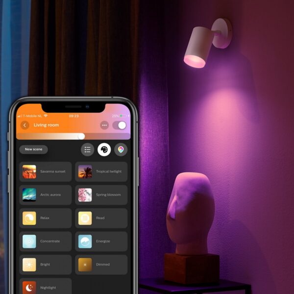 Philips Hue 50631/31/P7 Smart LED bodové svítidlo | RGB | Variabilní | Bílá | 5,7W