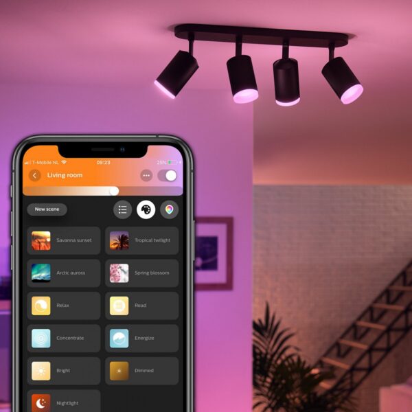 Philips Hue 50634/30/P7 Smart LED bodové svítidlo | RGB | Variabilní | Černá | 4x5,7W