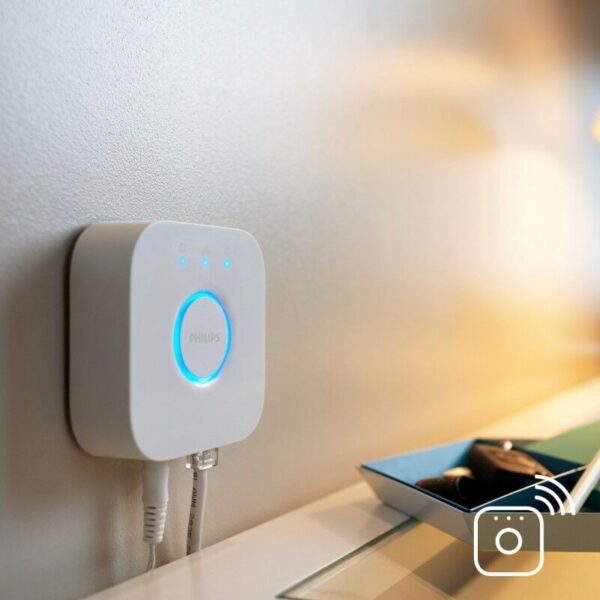 Philips Hue 8719514342620 ovladač Hue Bridge 2.0 - bílá