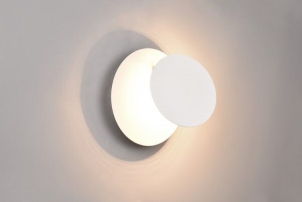 Trio T240310131 LED bodové nástěnné svítidlo MIO | 6W integrovaný LED zdroj | 560lm | 3000K | 2