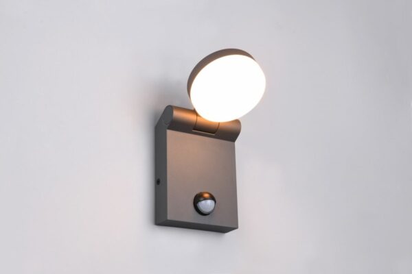 Trio T245569142 LED venkovní nástěnné svítidlo ADOUR  | 7W integrovaný LED zdroj | 750lm | 2300+3000+4000K