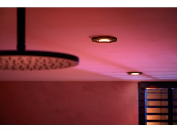 Philips HUE  8720169320833 LED zápustné svítidlo Xamento  | 4,2W GU10 | 350lm | 2000-6500K+RGBK