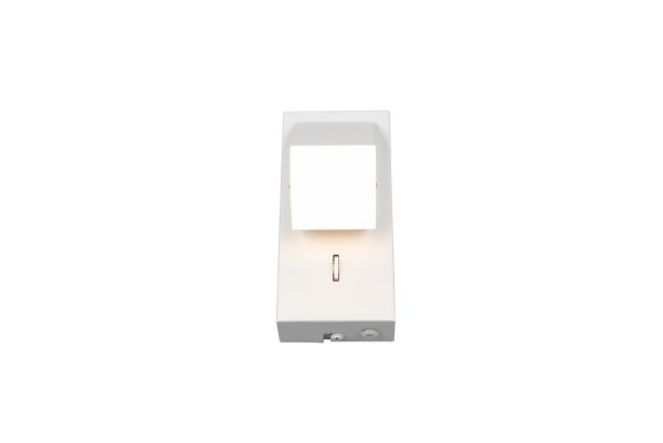 Trio T248570131 LED nástěnné svítidlo RAGLAN  | 4W integrovaný LED zdroj | 400lm | 3000K