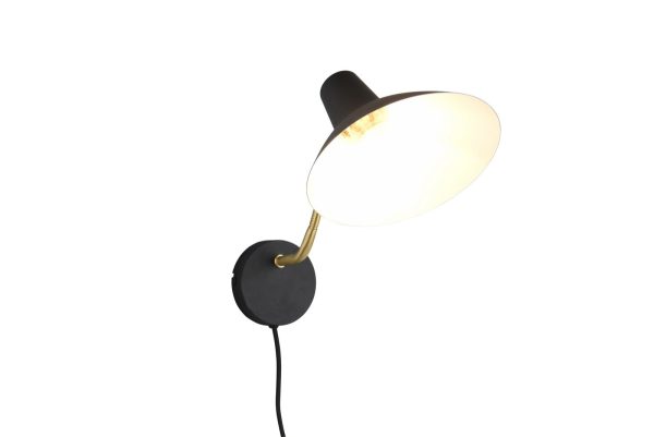 Trio T263470180 nástěnné svítidlo TRAVELLER  E27