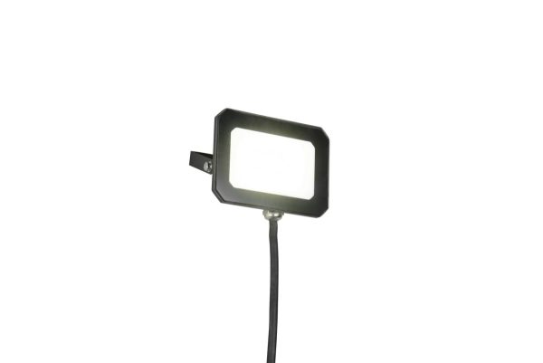 Trio TR23346132 LED reflektor FUNCHAL  | 20W integrovaný LED zdroj | 1800lm | 4000K