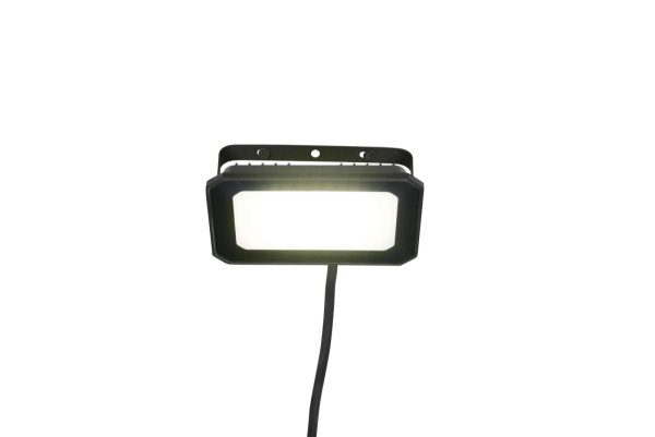 Trio TR23346232 LED reflektor FUNCHAL  | 30W integrovaný LED zdroj | 2800lm | 4000K