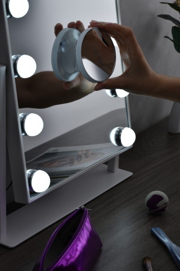 08984L LED lampička MUST HAVE | 12W integrovaný LED zdroj
