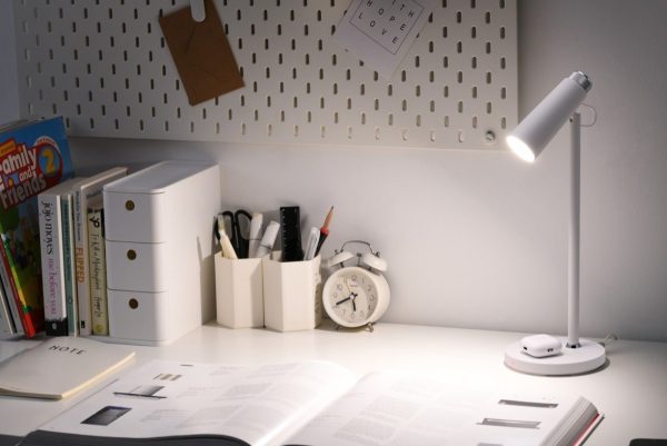 08991L LED stolní lampička TIT integrovaný LED zdroj